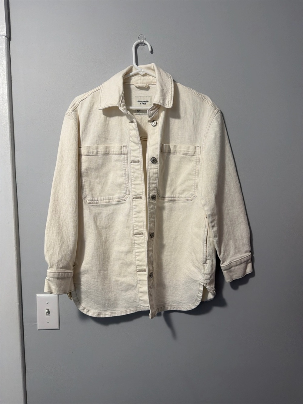 Abercrombie & Fitch Button Down Oversized Denim Shirt Jacket shacket XS Cream